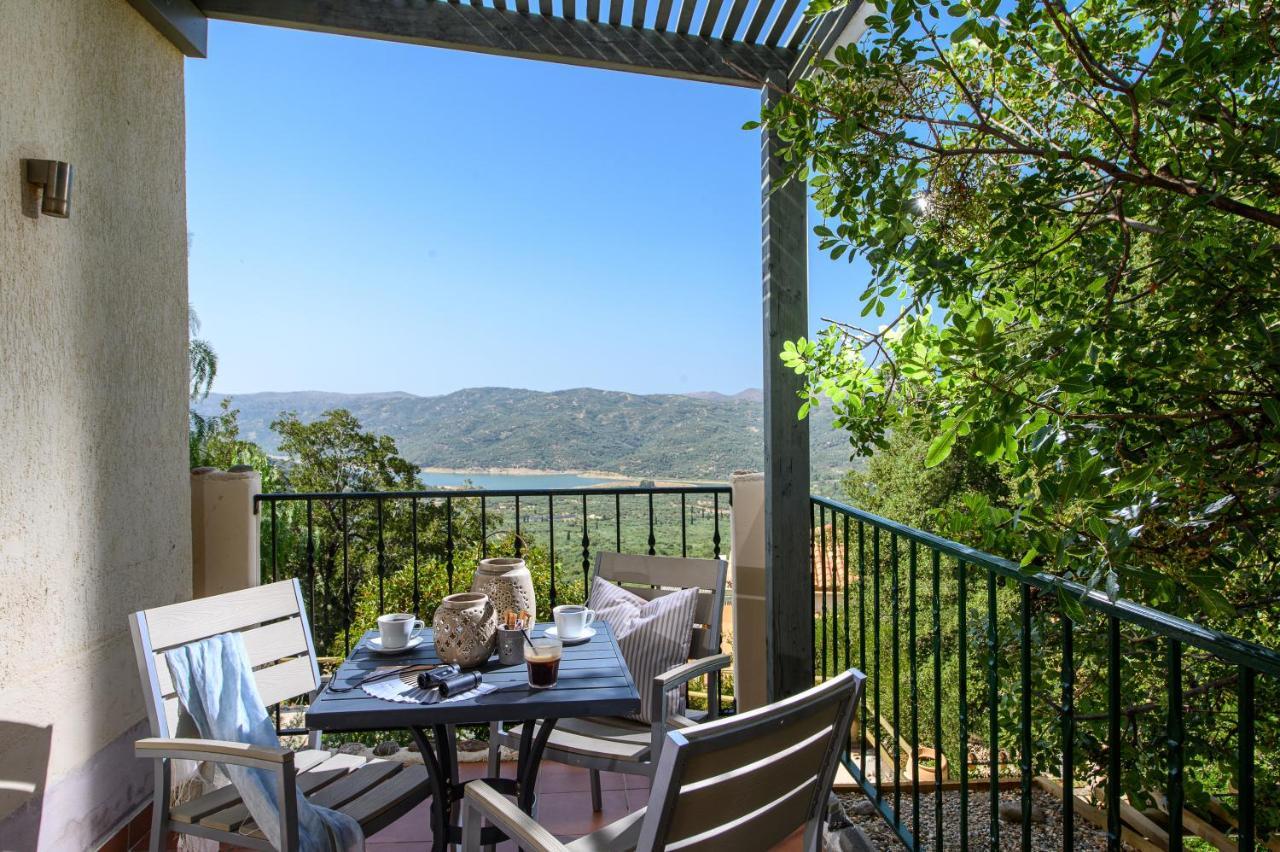 Country Hotel Velani Avdou Exterior foto